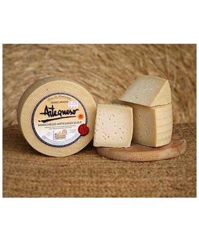 Formaggio DOP Manchego "Semi-Curado" intero 1 kg